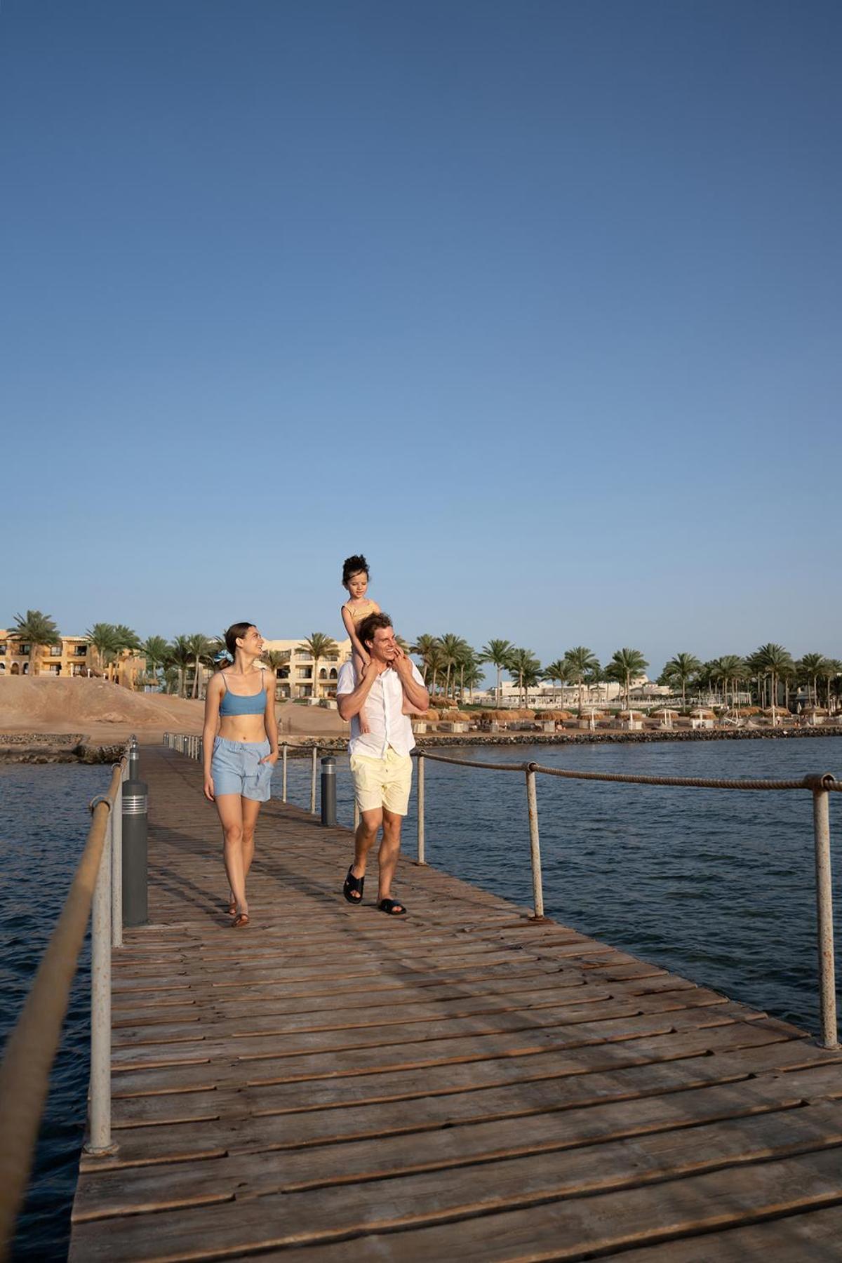 Jaz Neo Dar El Madina Hotel Coraya Bay Kültér fotó